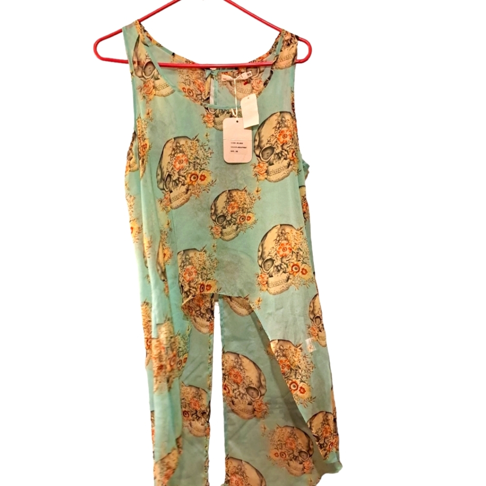 Millau Aqua Blue Skull Print Sleeveless Top
